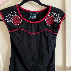 Roses and Spiderweb top 🕸🌹